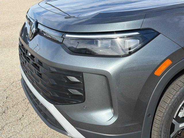 new 2026 Volkswagen Tiguan car, priced at $37,260