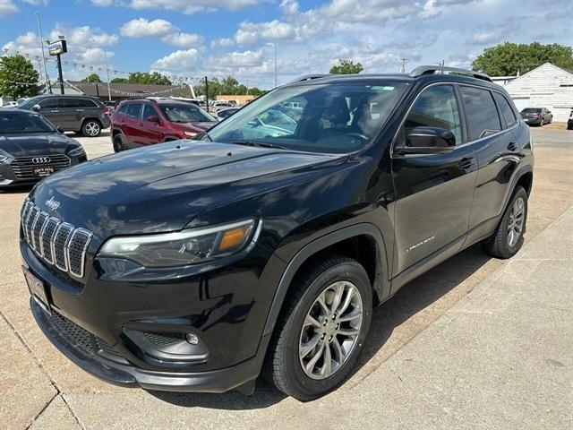 used 2019 Jeep Cherokee car, priced at $17,988