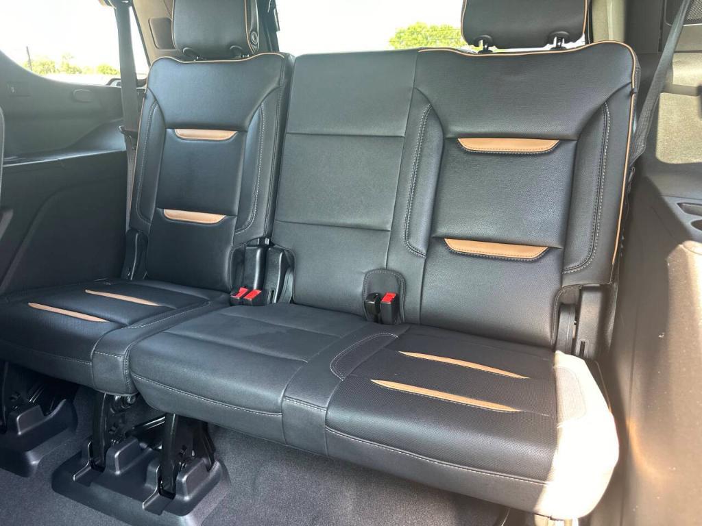 used 2023 GMC Yukon car