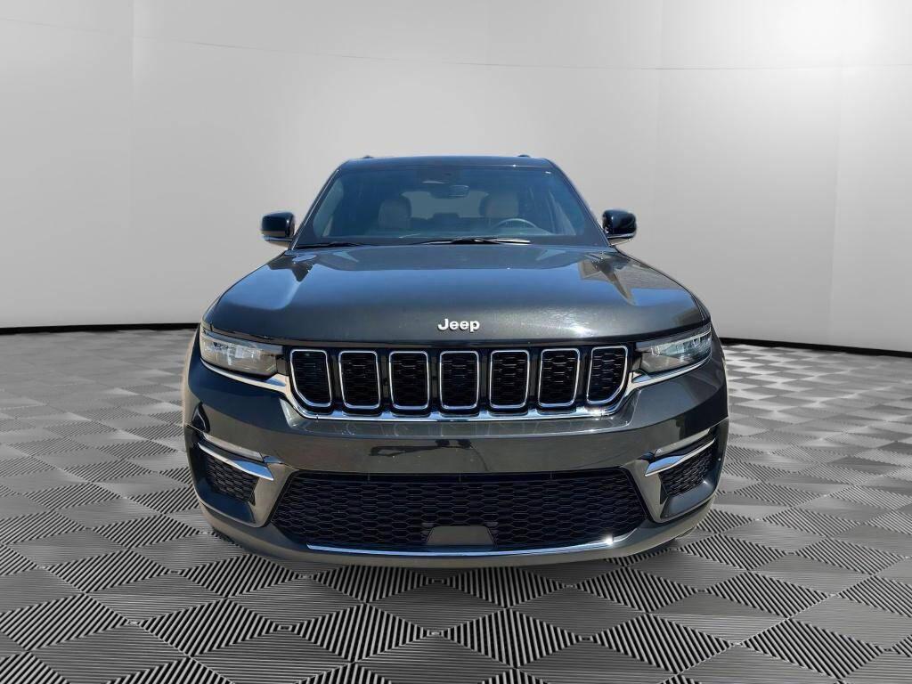 used 2024 Jeep Grand Cherokee car, priced at $38,988