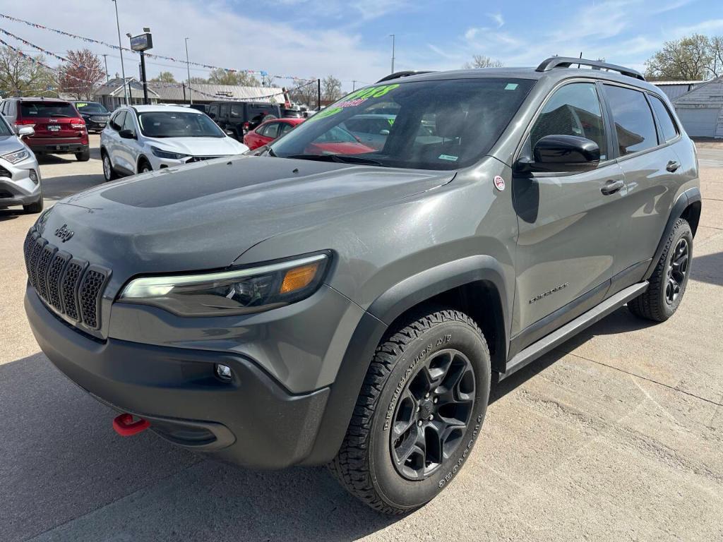 used 2022 Jeep Cherokee car, priced at $29,988