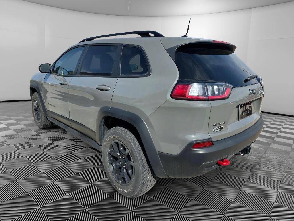 used 2022 Jeep Cherokee car
