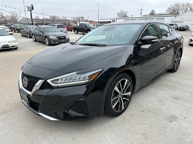 used 2022 Nissan Maxima car