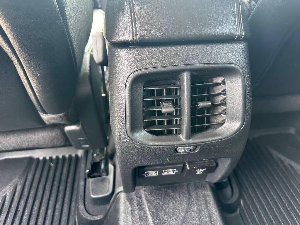 used 2022 Jeep Cherokee car