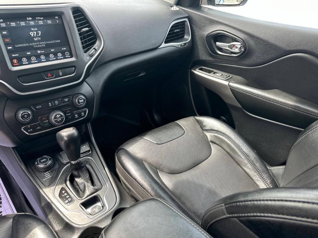 used 2022 Jeep Cherokee car, priced at $25,988