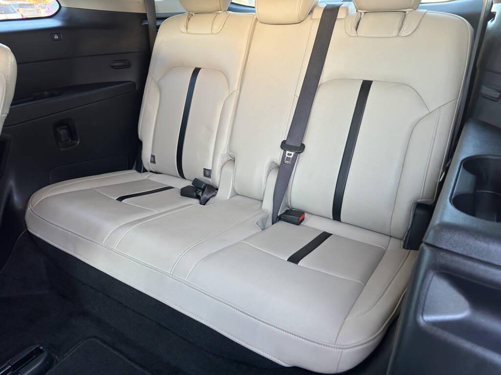 used 2024 Mazda CX-90 car, priced at $29,988