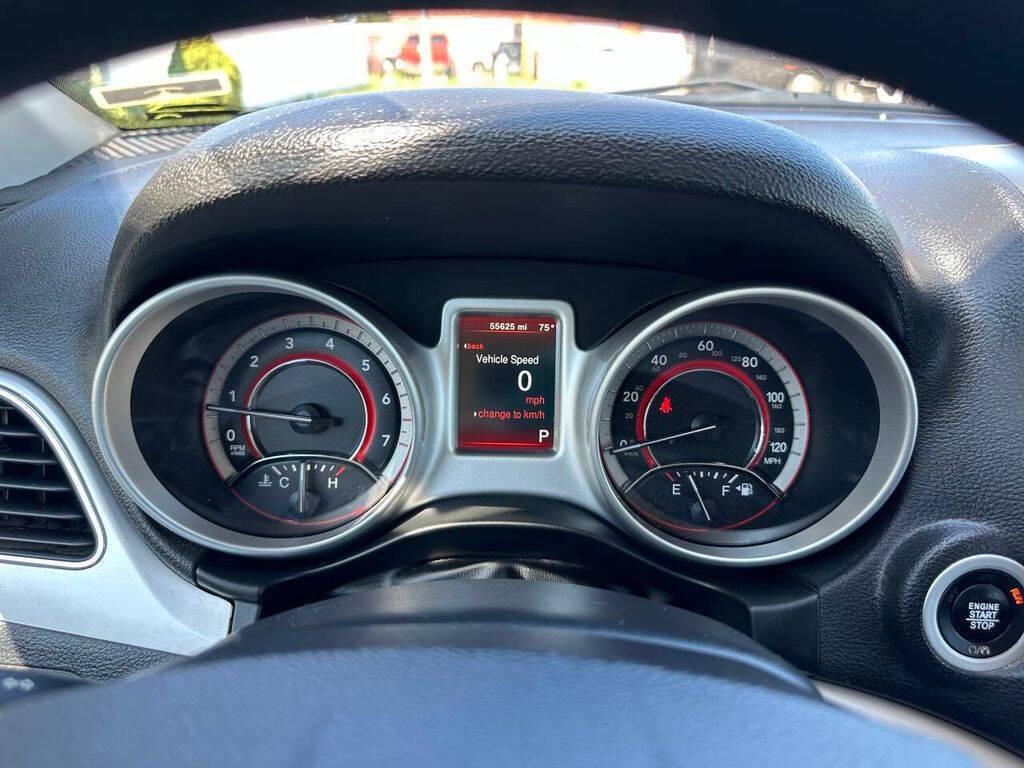 used 2020 Dodge Journey car, priced at $15,988
