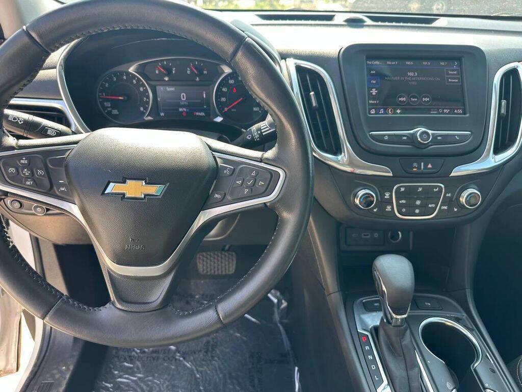 used 2022 Chevrolet Equinox car, priced at $26,988