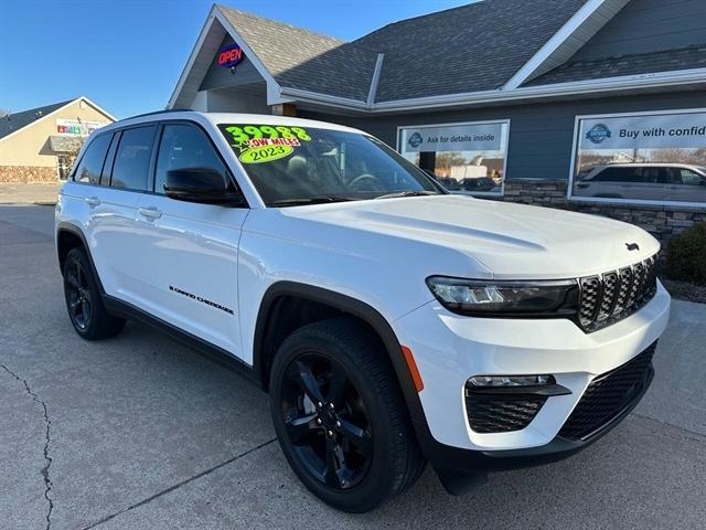 used 2023 Jeep Grand Cherokee car, priced at $39,988