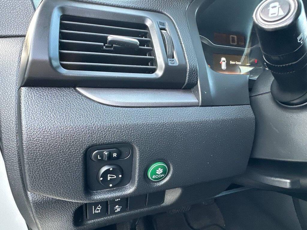 used 2018 Honda Pilot car, priced at $19,988