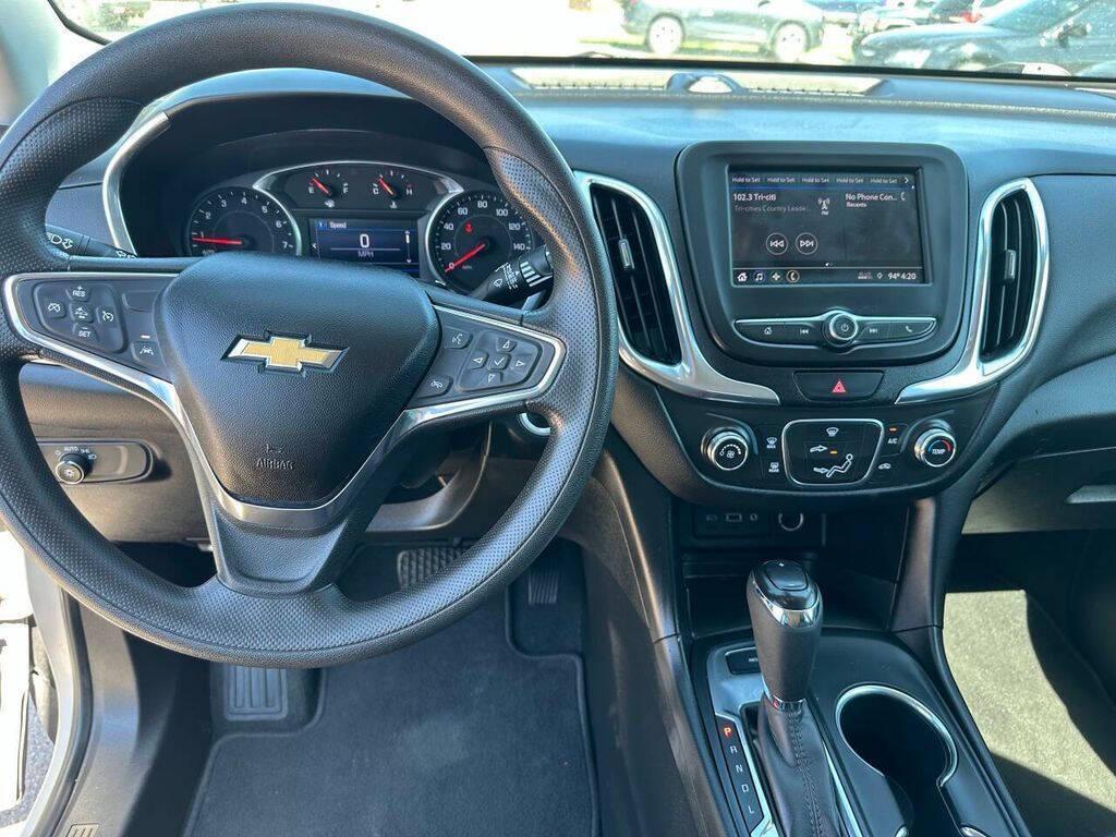 used 2023 Chevrolet Equinox car, priced at $22,988