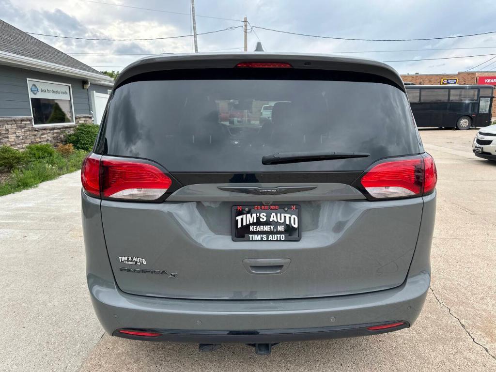 used 2020 Chrysler Pacifica car, priced at $20,988