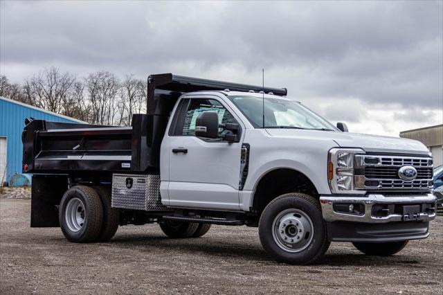 new 2024 Ford F-350 car, priced at $70,835