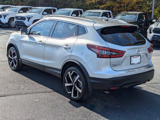 used 2022 Nissan Rogue Sport car, priced at $25,167