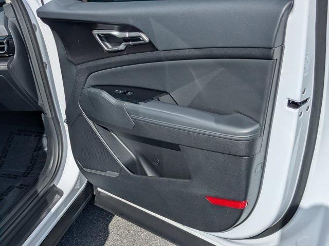 used 2025 Kia Sportage car, priced at $27,797