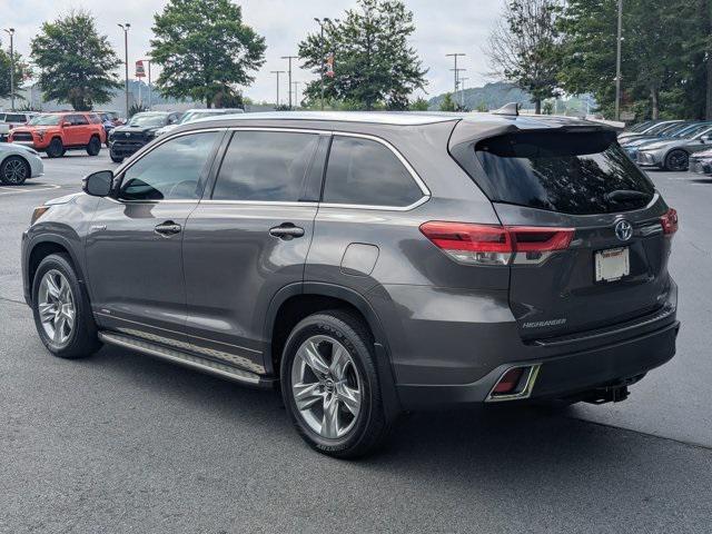 used 2018 Toyota Highlander Hybrid car, priced at $25,497