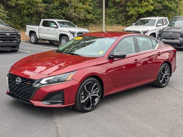 used 2023 Nissan Altima car, priced at $24,587