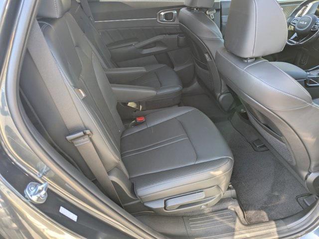 used 2024 Kia Sorento car, priced at $36,717