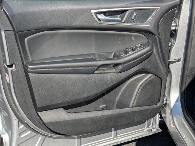 used 2024 Ford Edge car, priced at $26,977