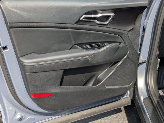used 2025 Kia Sportage car, priced at $29,577