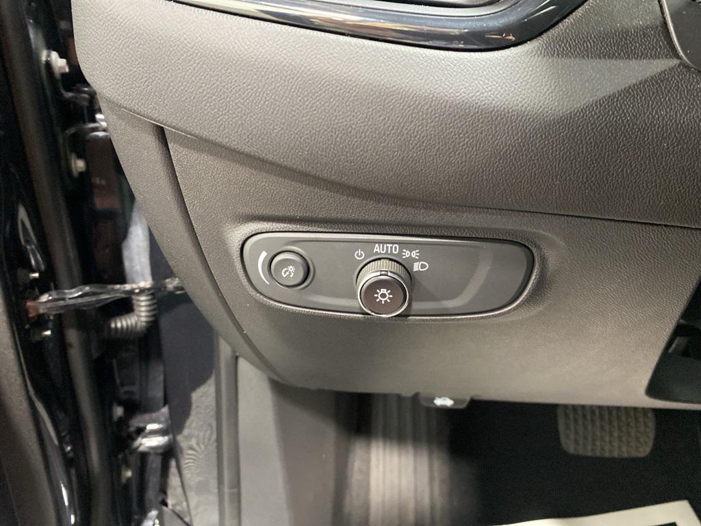 used 2023 Chevrolet Equinox car, priced at $23,936
