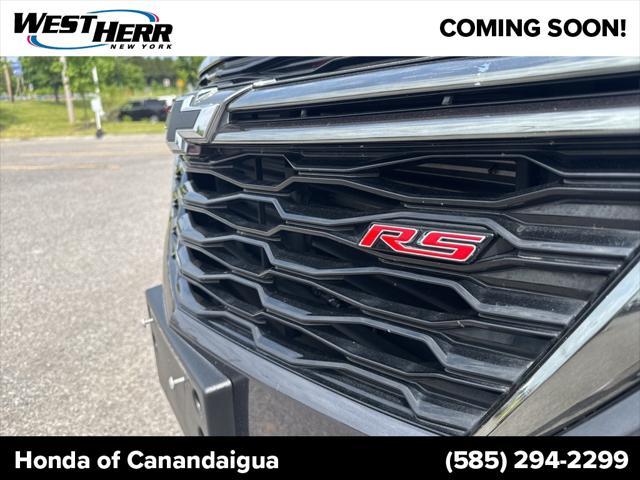 used 2023 Chevrolet Equinox car, priced at $26,050
