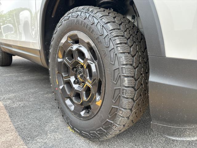 new 2025 Honda Ridgeline car, priced at $43,955