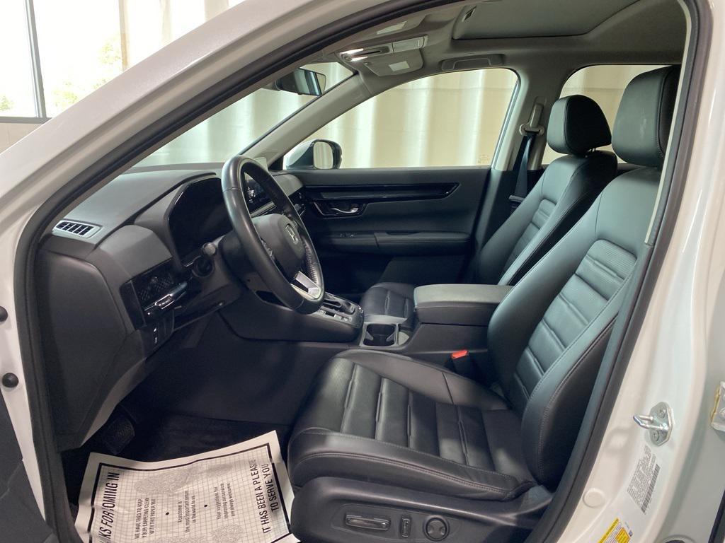 used 2023 Honda CR-V car, priced at $30,556