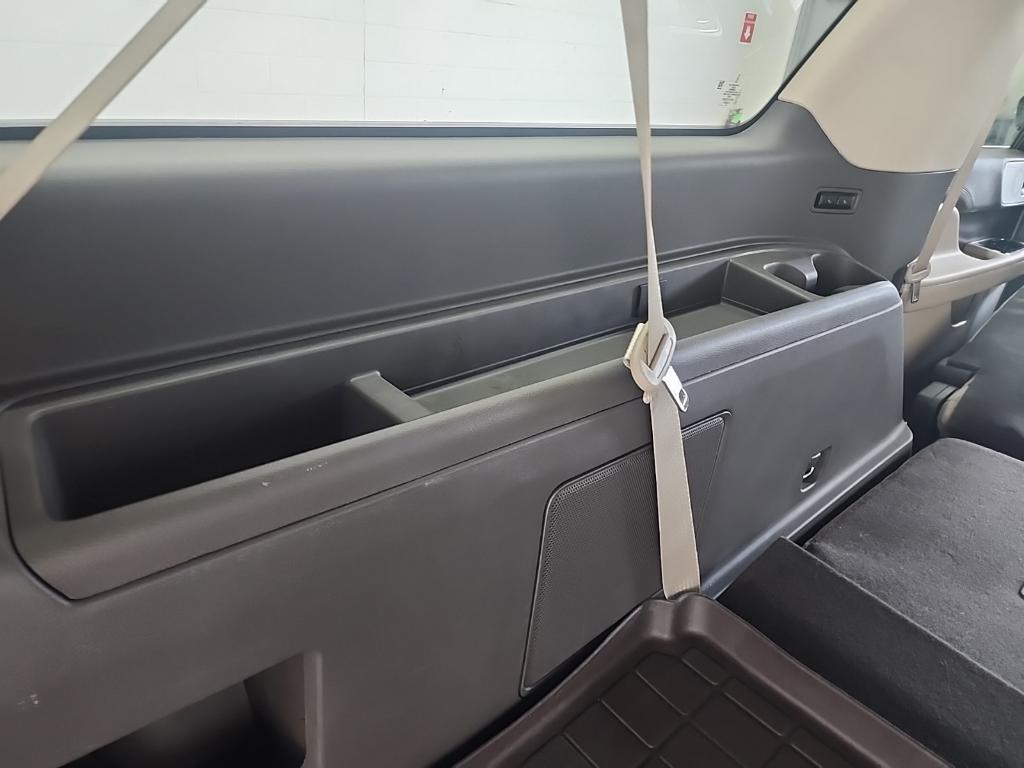 used 2024 Lincoln Navigator L car, priced at $81,995