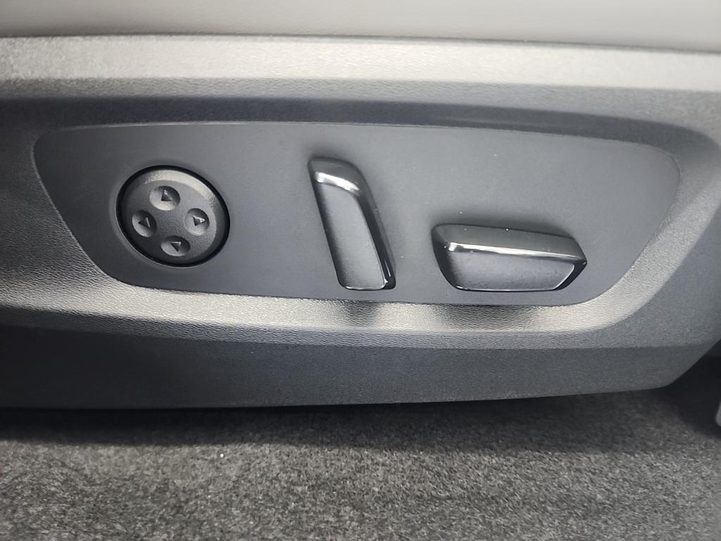 used 2026 INFINITI QX60 car, priced at $43,295