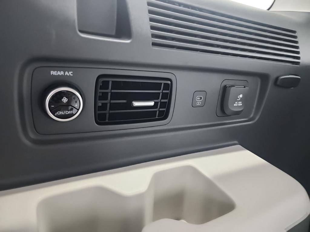 used 2025 Hyundai Santa Fe car, priced at $41,295