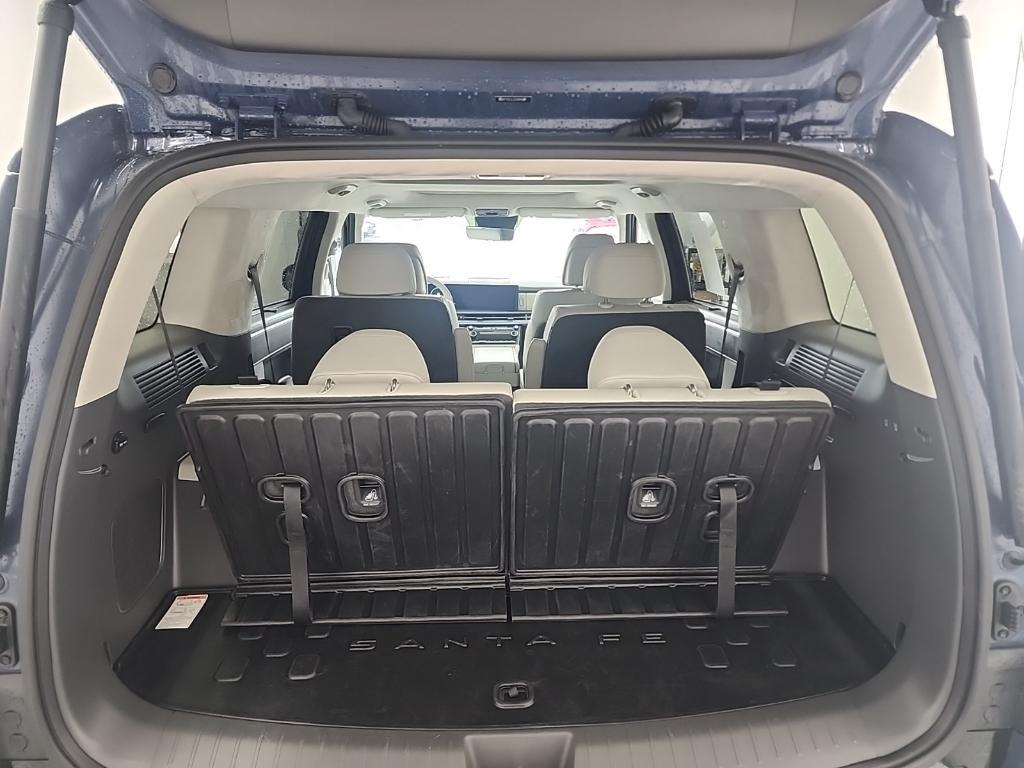 used 2025 Hyundai Santa Fe car, priced at $41,295