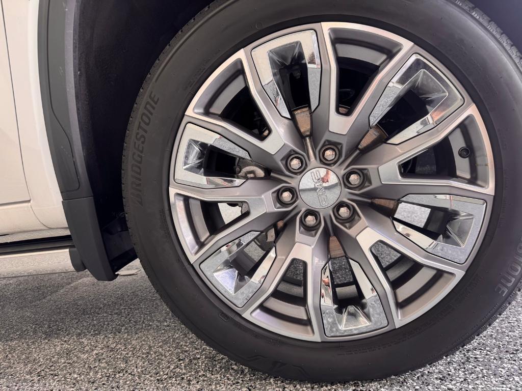 used 2024 GMC Sierra 1500 car, priced at $58,998