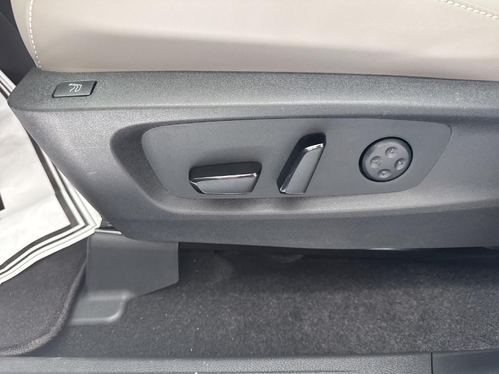 new 2026 INFINITI QX60 car, priced at $62,360