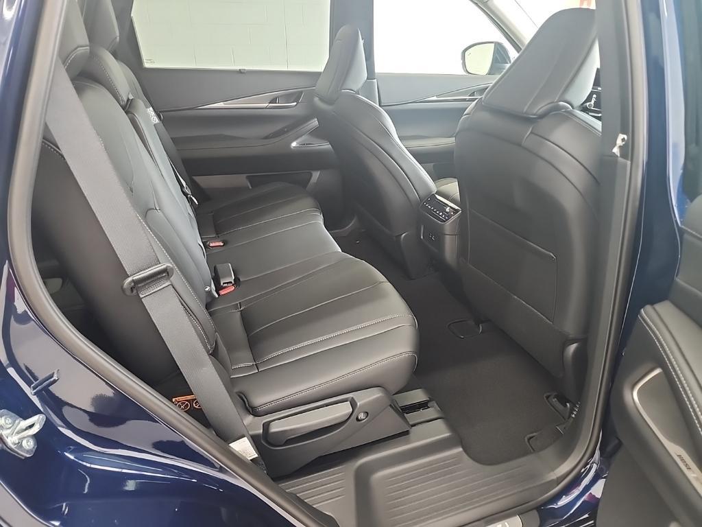 new 2025 INFINITI QX60 car, priced at $56,174