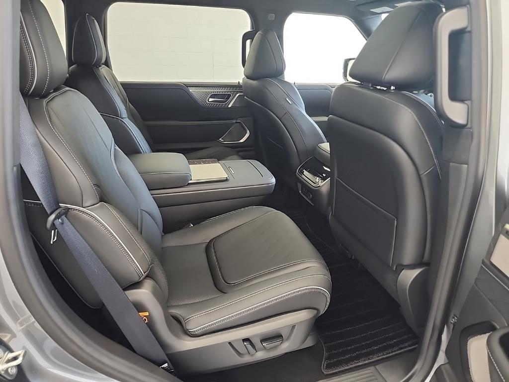 new 2026 INFINITI QX80 car, priced at $114,115