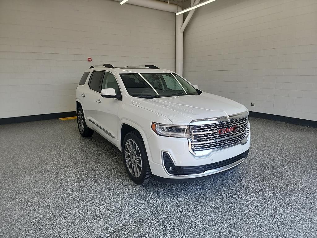used 2022 GMC Acadia car, priced at $27,187