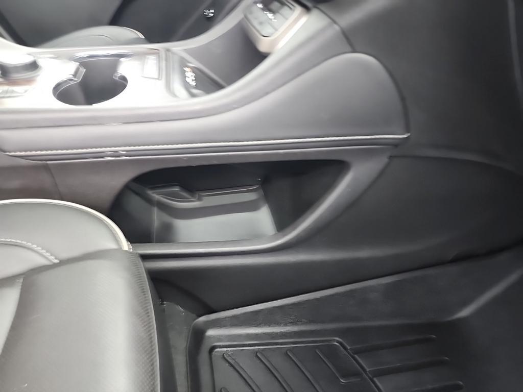 used 2022 GMC Acadia car, priced at $27,187