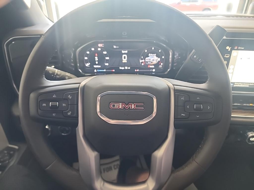 used 2024 GMC Sierra 1500 car, priced at $45,995