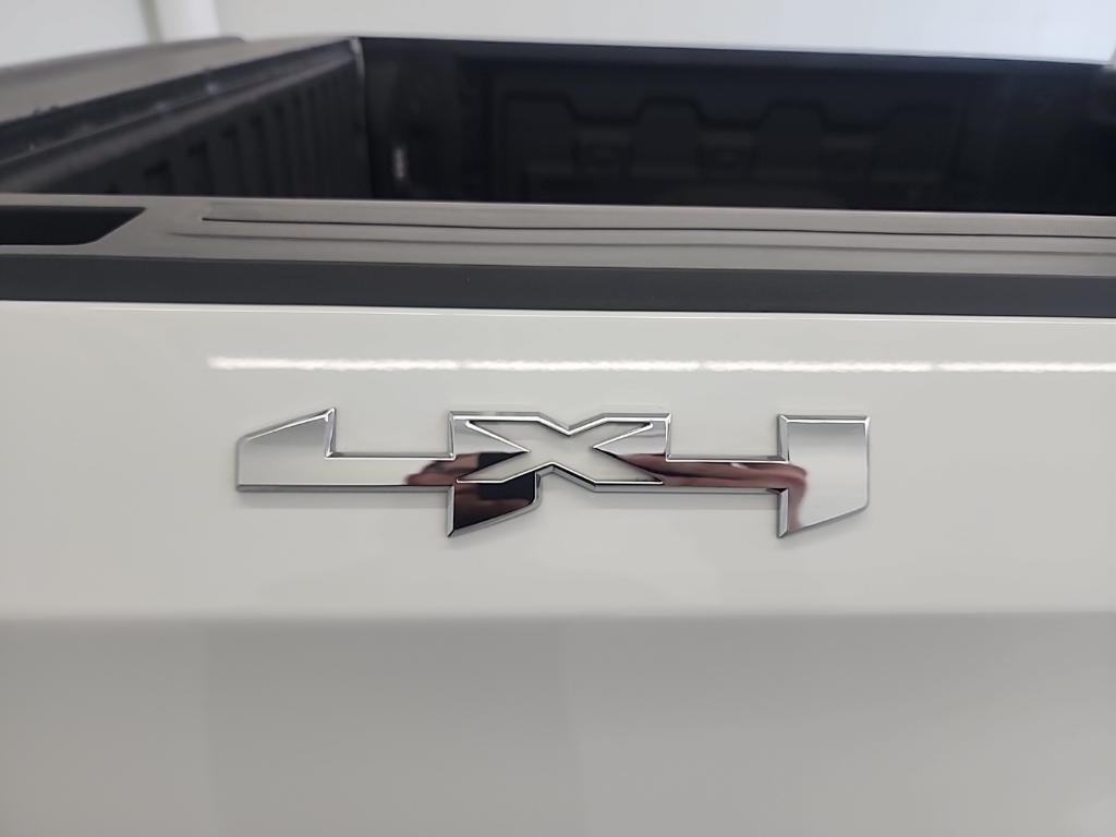 used 2024 GMC Sierra 1500 car, priced at $45,995