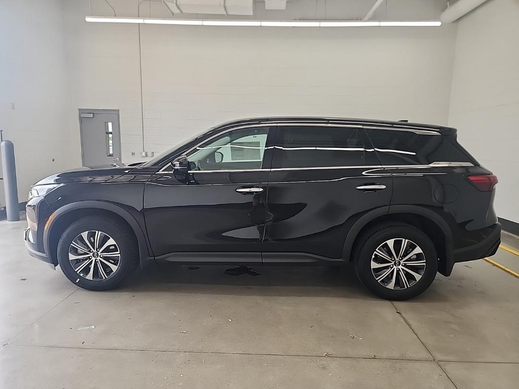 new 2025 INFINITI QX60 car, priced at $50,338