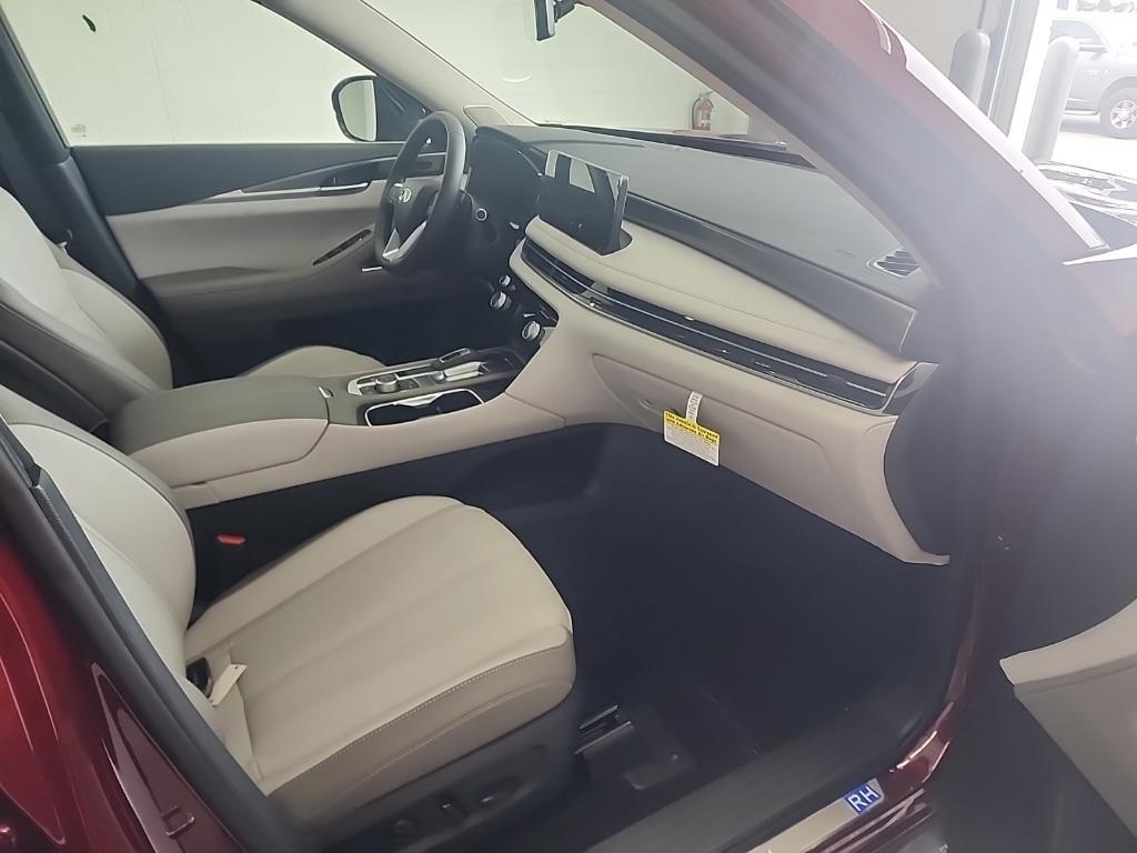 new 2026 INFINITI QX60 car, priced at $61,810