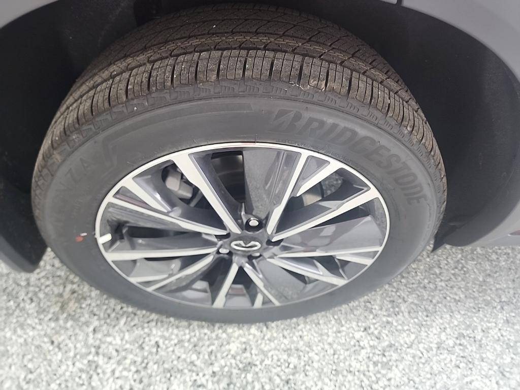 new 2026 INFINITI QX60 car, priced at $61,810