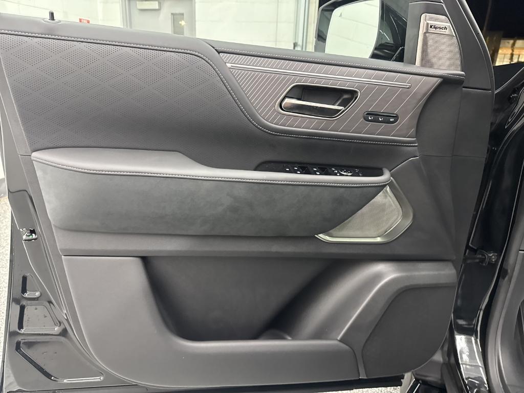 new 2026 INFINITI QX80 car, priced at $103,715