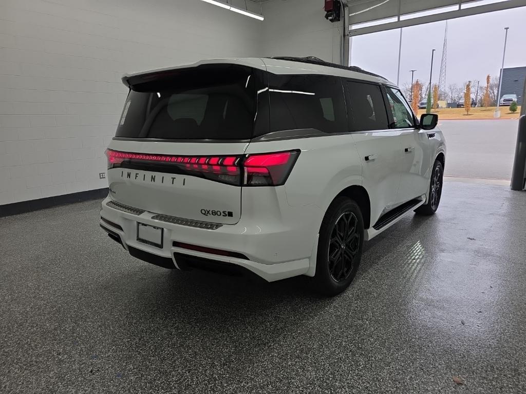 new 2026 INFINITI QX80 car, priced at $92,199