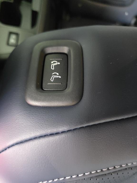 new 2026 INFINITI QX80 car, priced at $92,199