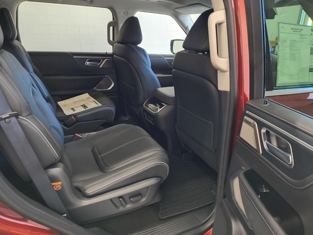 new 2025 INFINITI QX80 car, priced at $95,640