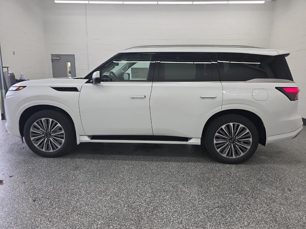 new 2026 INFINITI QX80 car, priced at $86,575