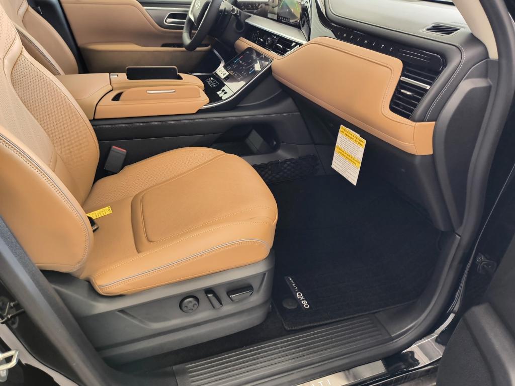 new 2025 INFINITI QX80 car, priced at $87,325