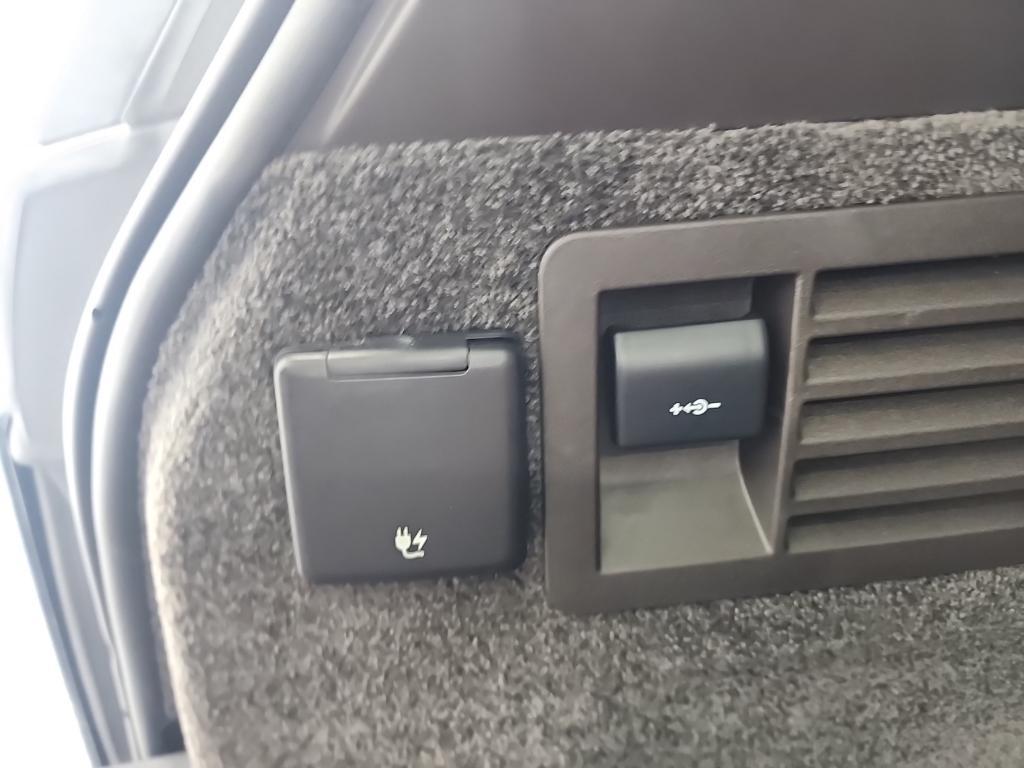 used 2020 Land Rover Range Rover car, priced at $39,331